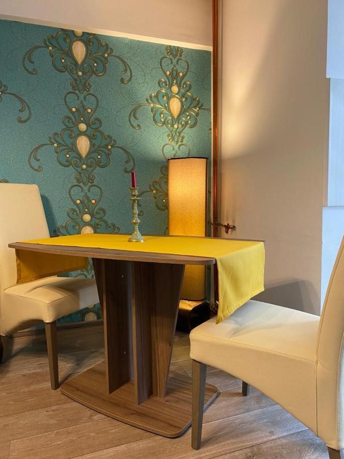 Central Cosy Apart Oradea Apartment Exterior foto